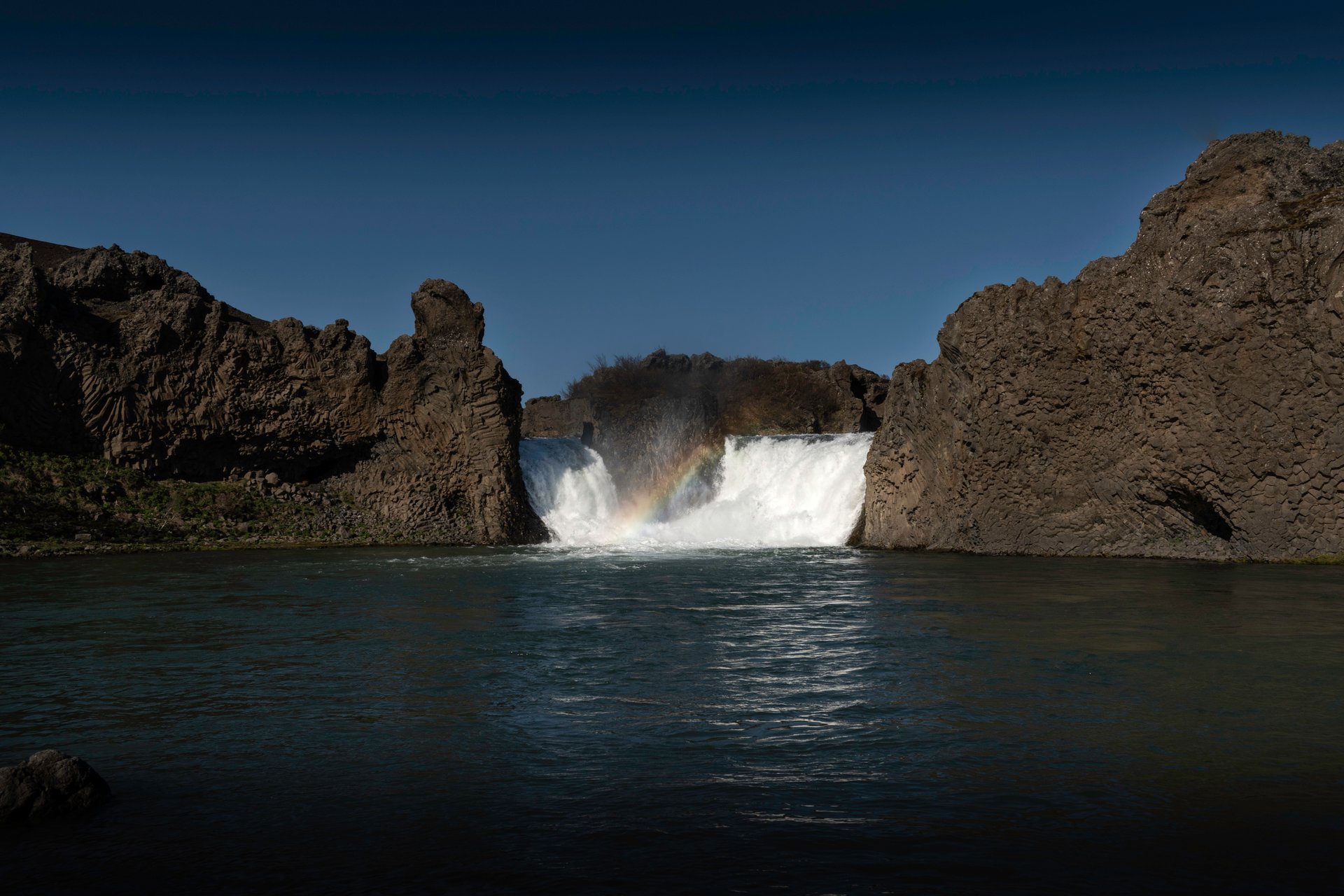 Hjálparfoss pool with two streams converging in Þjórsárdalur Valley