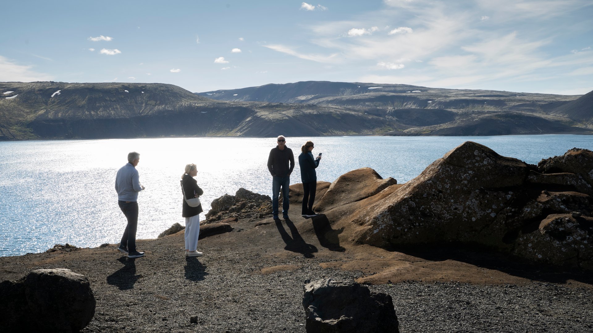 Kleifarvatn lake on the Reykjanes Peninsula with black sand shores
