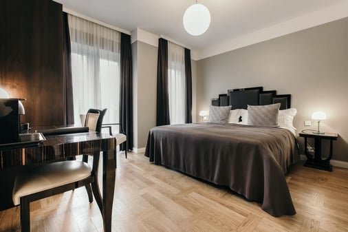 Hotel Borg Art Deco iconic Reykjavík hotel