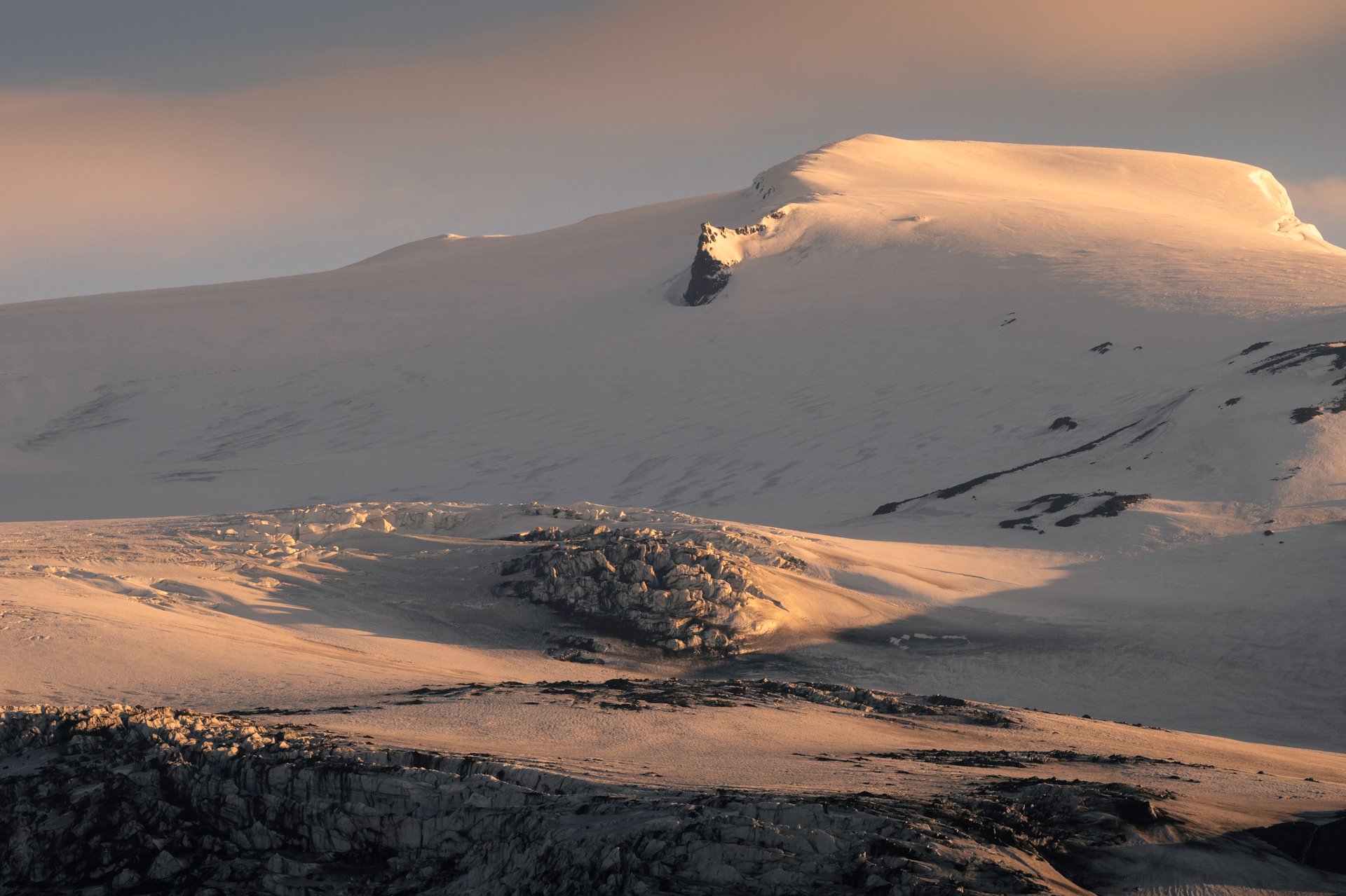 Highland landscape in Þórsmörk with volcanic ridges