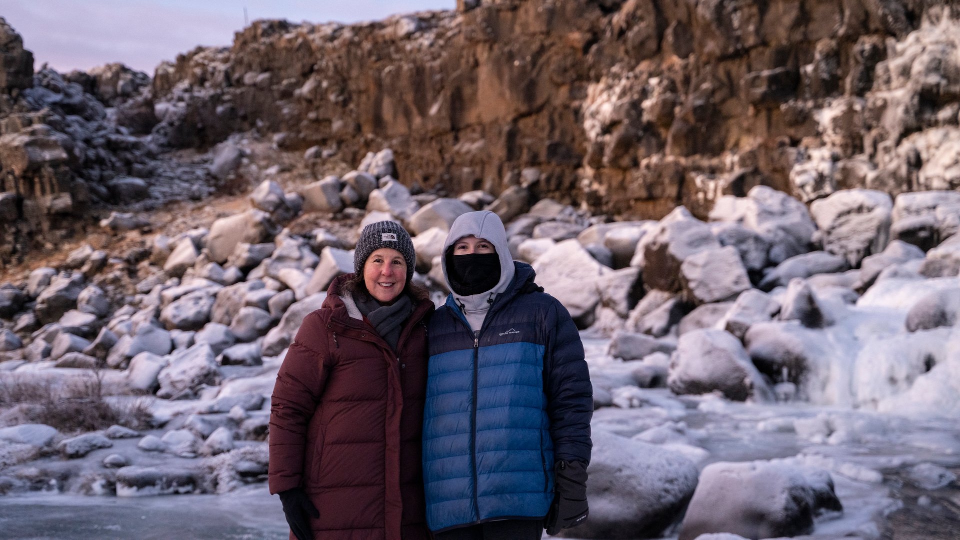 Mother and daughter private winter tour Iceland January 2026