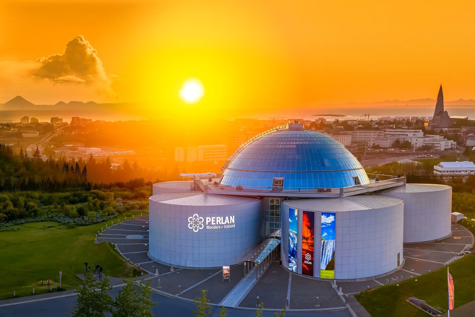 Interactive natural history exhibits at Perlan Museum Öskjuhlíð Hill
