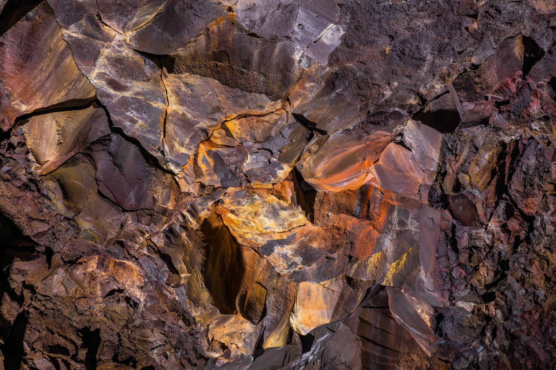 Modern walkway system through Viðgelmir cave chambers