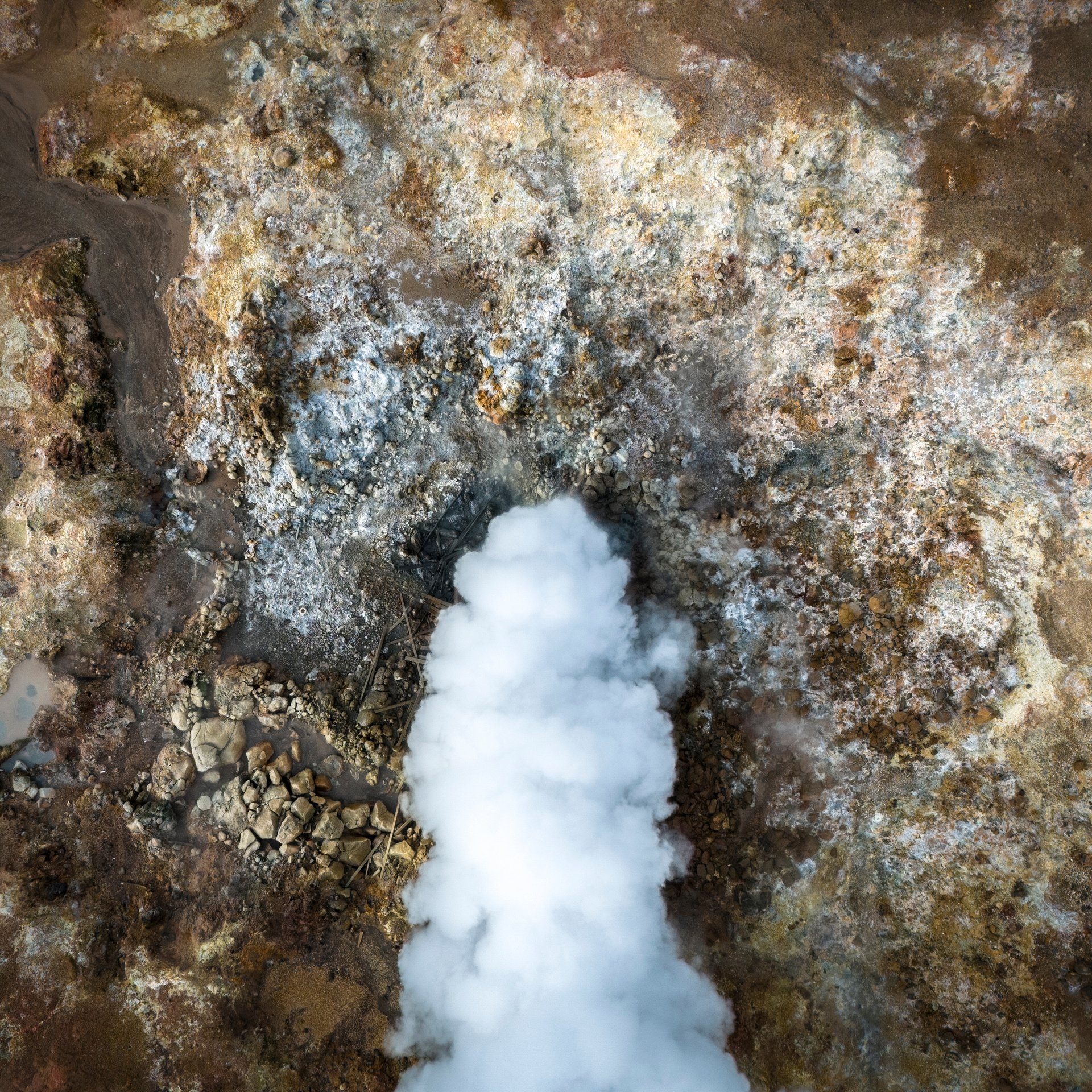 Dramatic coastal scenery on the Reykjanes Peninsula