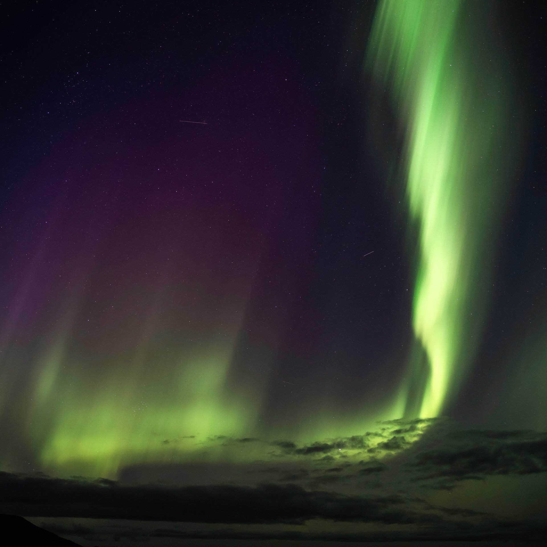 Aurora Borealis with stunning mountain backdrop