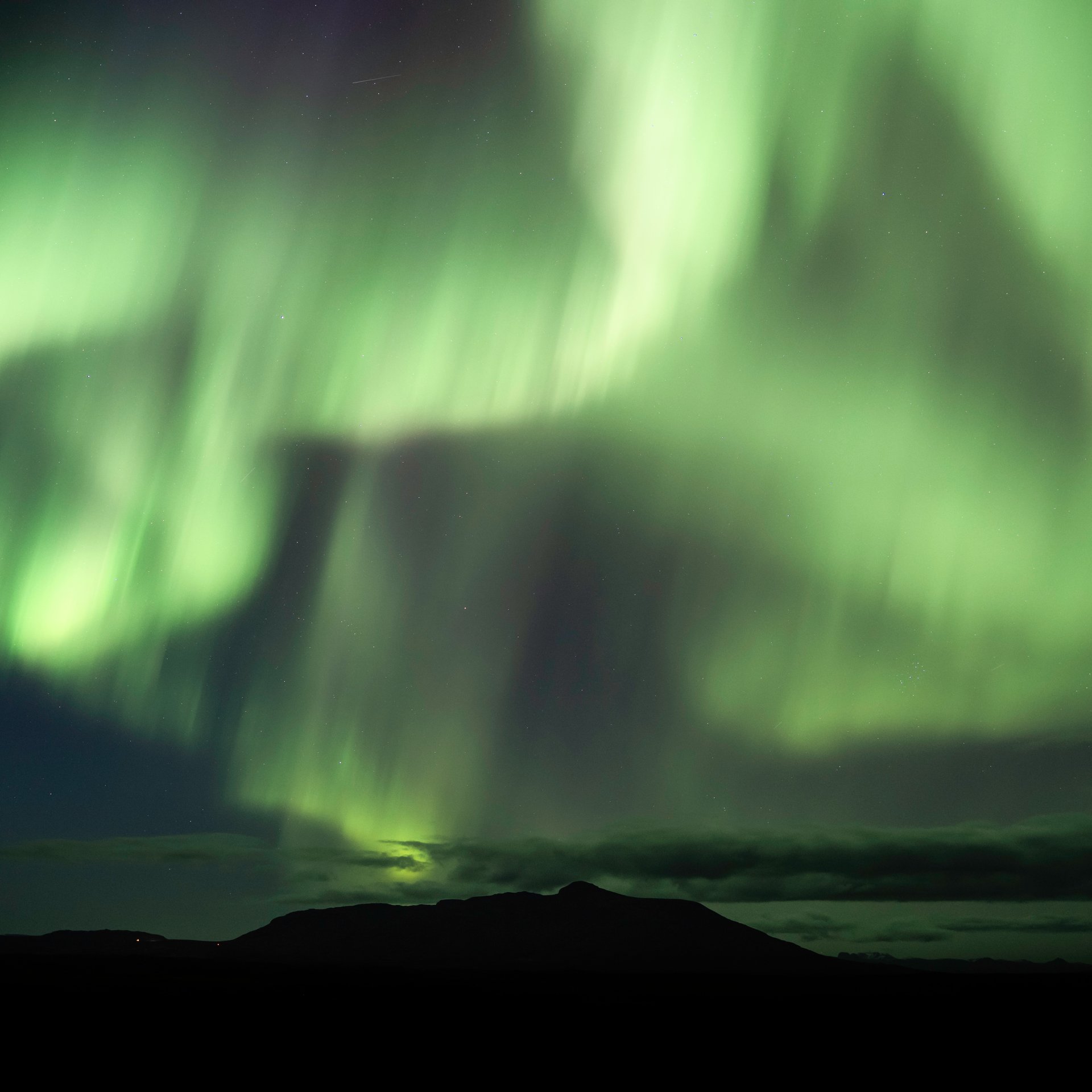 Northern Lights photography session with camera equipment