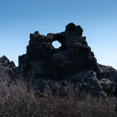 Seljalandsfoss waterfall walk behind view