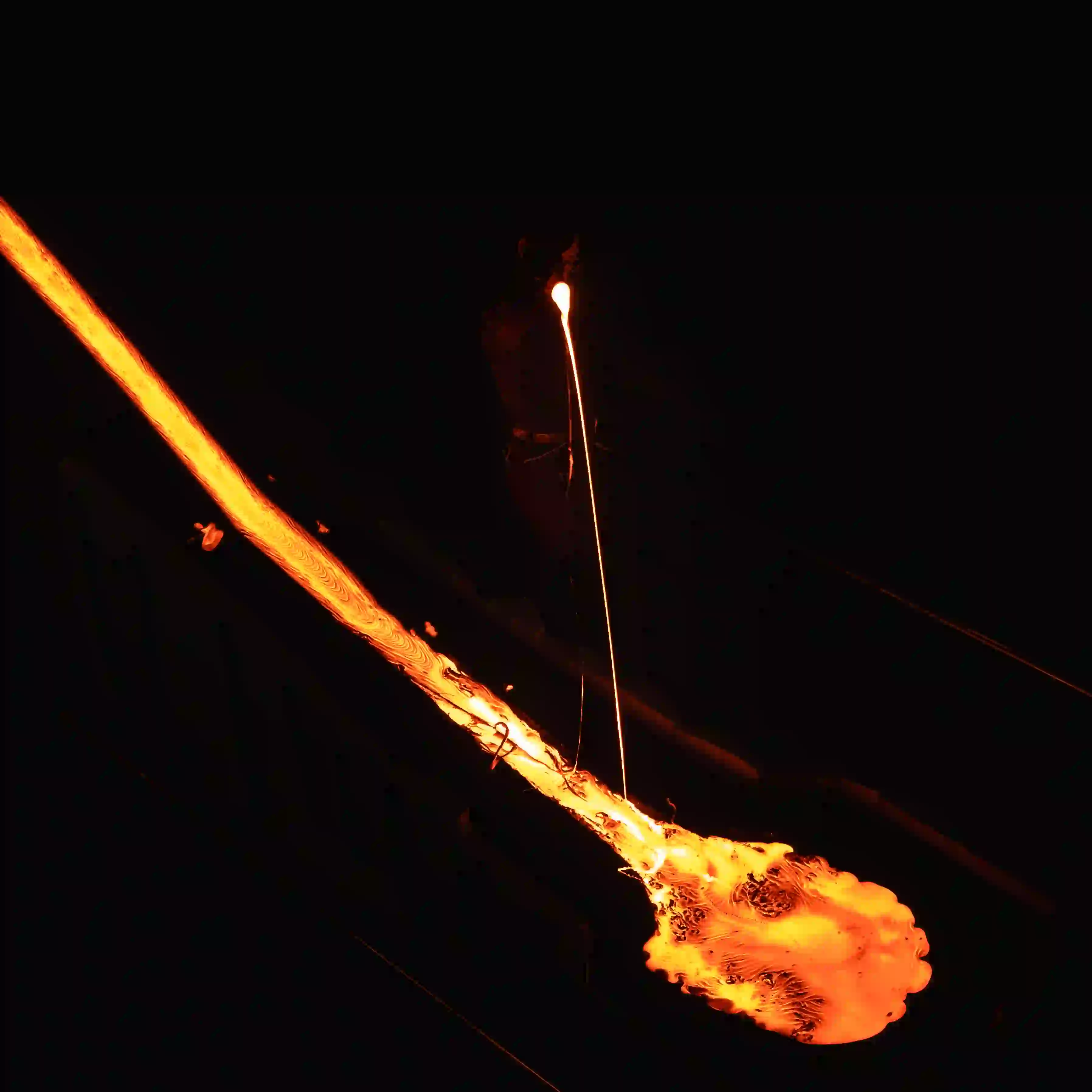 Real molten lava flowing at 1100°C during The Lava Show performance